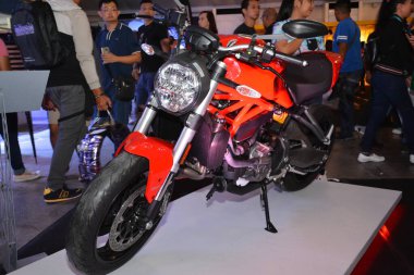 PAsay, PH - MAR 24 - Ducati motosikleti 24 Mart 2019 tarihinde Filipinler 'in Pasay kentinde gerçekleştirildi..