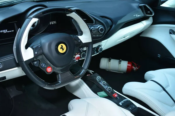 Taguig Juli Armaturenbrett Des Ferrari Supersportwagens Juli 2019 Bonifacio Global — Stockfoto