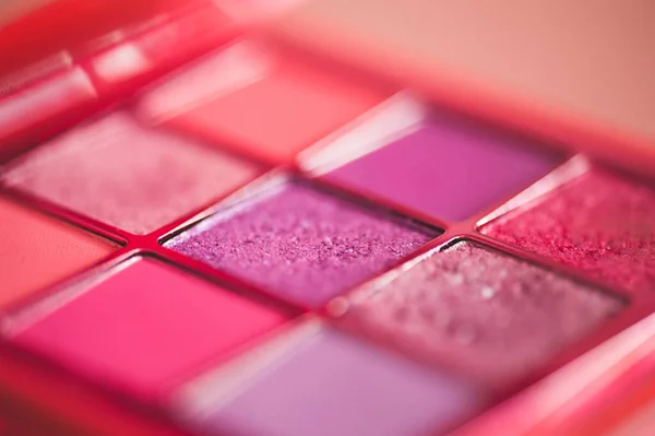 Paleta Sombras Ojos Tonos Rosados Primer Plano Maquillaje Producto Enfoque — Foto de Stock