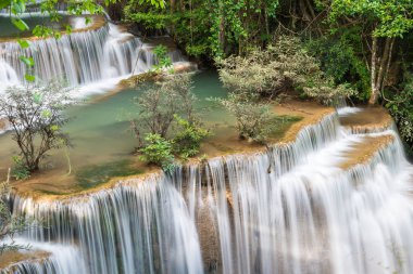 Milli park orman, Huai Mae Kham içinde güzel şelale