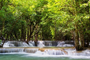 Milli park orman, Huai Mae Kham içinde güzel şelale