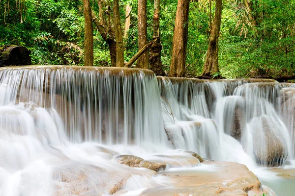 Milli park orman, Huai Mae Kham içinde güzel şelale