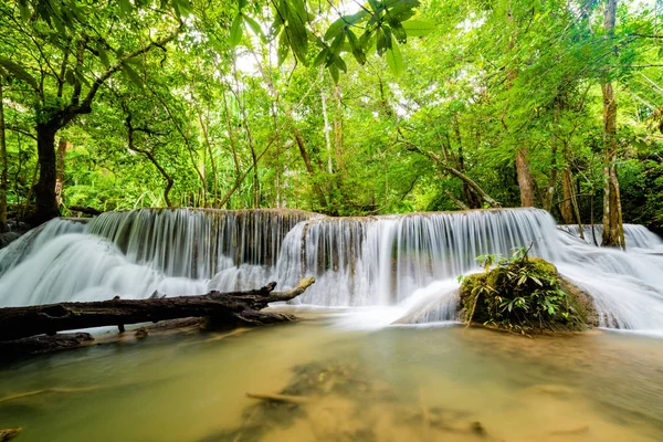 Milli park orman, Huai Mae Kham içinde güzel şelale
