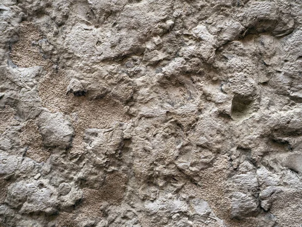 Parçalanmış Eski Bir Taş Taşın Kabataslak Yüzeyi Çökmüş Eski Taş — Stok fotoğraf