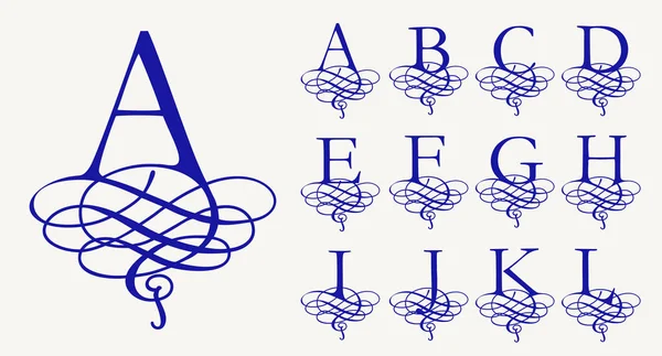 Kalligrafische hoofdletters — Stockvector