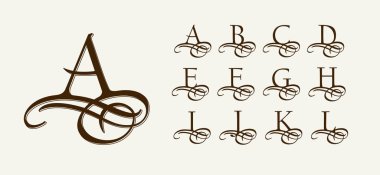Klasik Set 1. Monogramlar ve logolar için kıvrımlı kaligrafik büyük harfler. Arap kaligrafisinin elementleriyle güzel Filigran Yazı Tipi