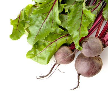 Arka plan olarak kaç beetroots ile üstten görünüm pazı