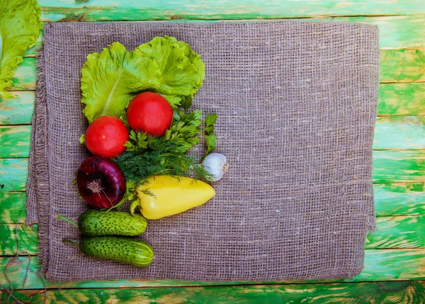 Vegetables on wood. — Stock Photo, Image