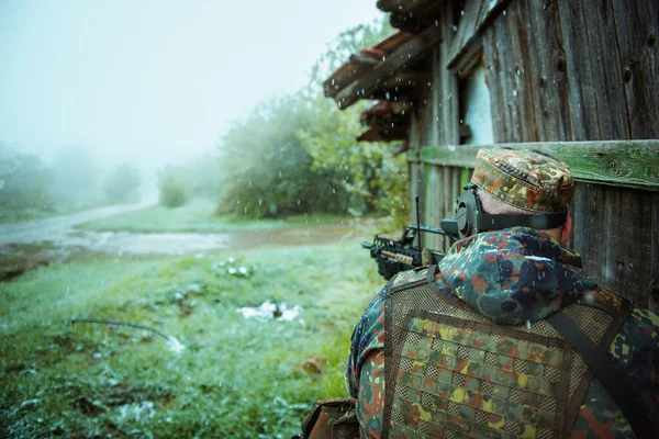 Los militares cambian su disposición. Soldado Bundeswehr . — Foto de Stock