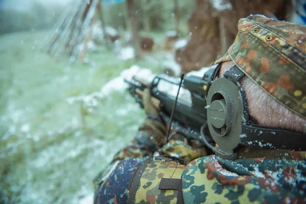 Los militares cambian su disposición. Soldado Bundeswehr . — Foto de Stock