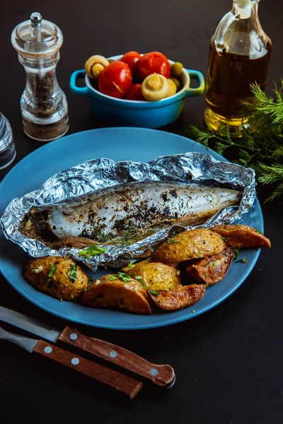 Baked Mackerel Foil Oven — Stock Photo, Image