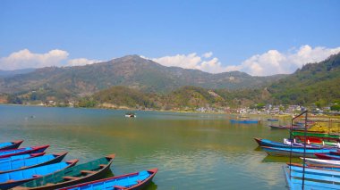 Biraz rahatlamak için gidiyorum.