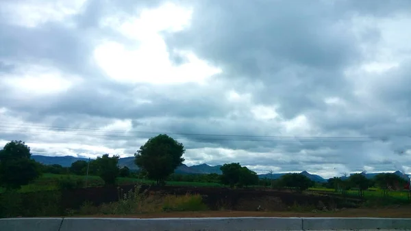 印度的路边风景 — 图库照片