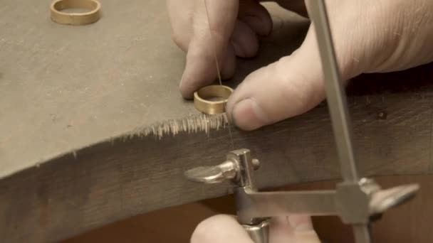 Close Goldsmith Sawing Piece Ring — Stock Video