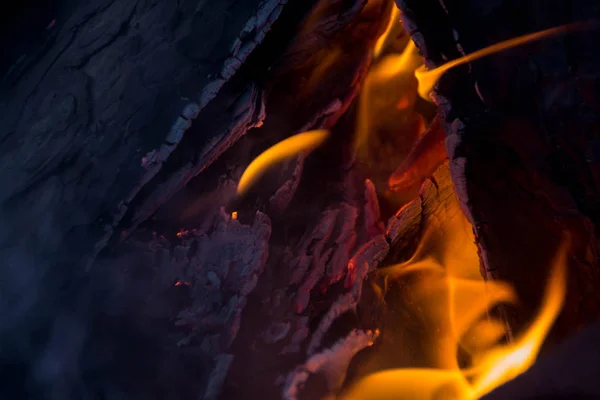 Vuur Vuur Hout Verbranden Met Vonken Brandend Vuur — Stockfoto