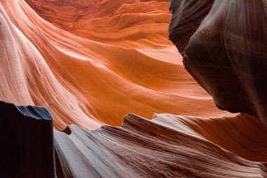 Aşağı Antilop Kanyonu ya da Tirbuşon