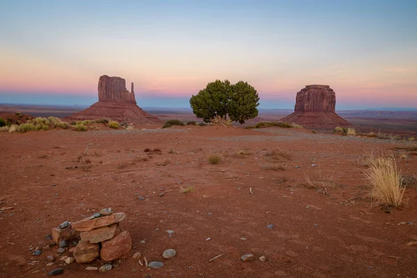 Monument Valley View ao pôr do sol — Fotografia de Stock