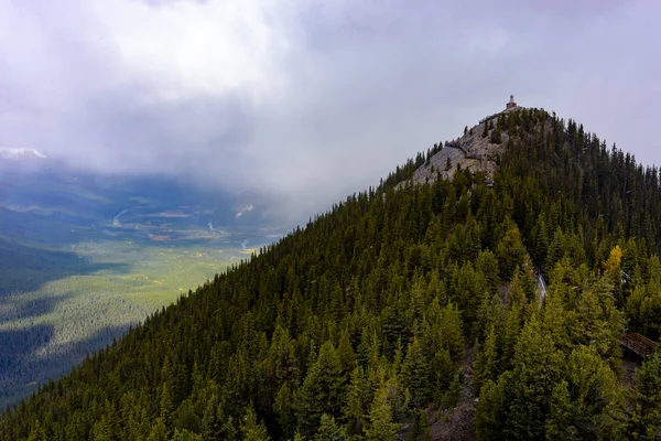 Zwavelberg Banff, Alberta Kanada reisbestemming — Stockfoto
