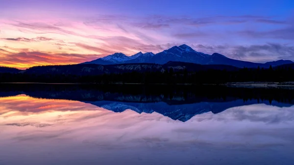 Anette Lake, Jasper Alberta Kanada utazási cél — Stock Fotó