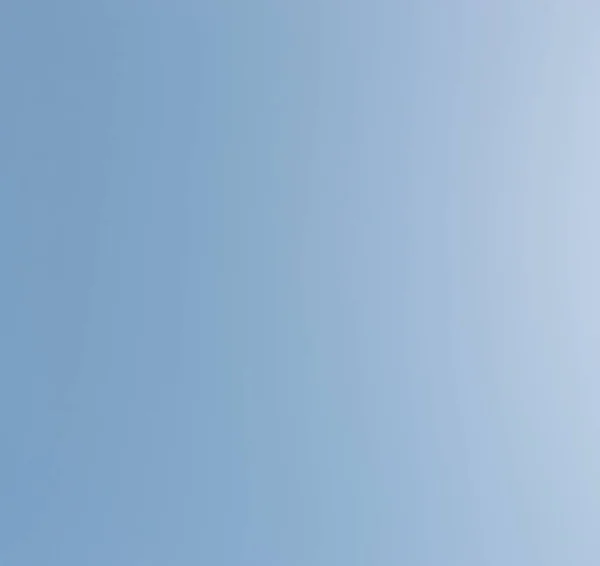 Λευκό Και Μπλε Φόντο Από Καθαρό Ουρανό Μια Ηλιόλουστη Μέρα — Φωτογραφία Αρχείου