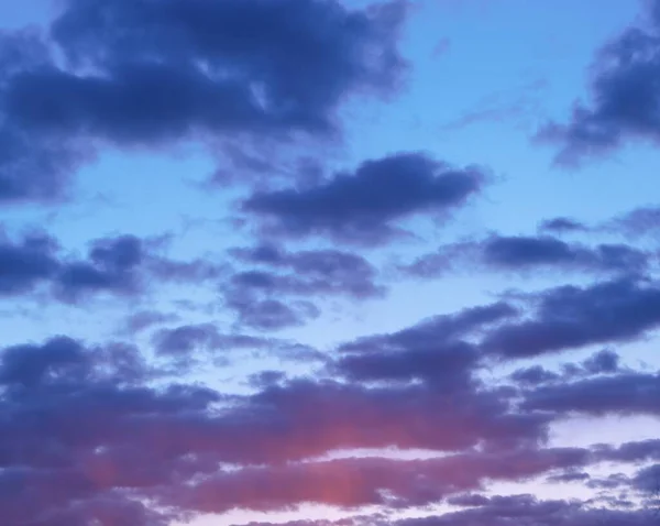 Beautiful Sky Red Blue Clouds — Stock Photo, Image