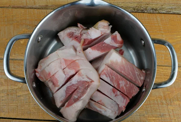 Large Pieces Pork Lie Iron Pan Table — Stock Photo, Image