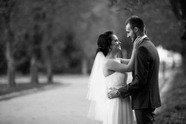 Gelinler Bahçe parça bakıyoruz