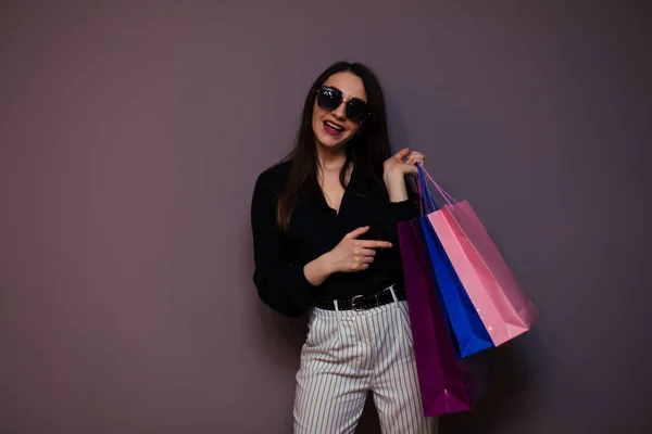 Young Smiling Girl Holding Packages Shopping — Stock Photo, Image