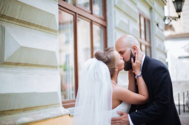 hippi düğünü, güzel bir çift, düğün günü, yaz.