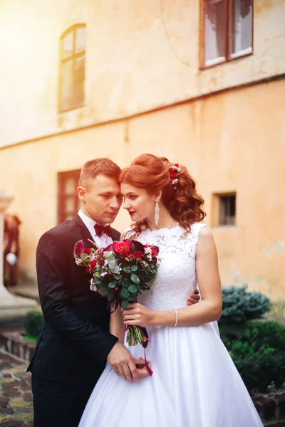 Esküvő Iviv Séta Utcán — Stock Fotó