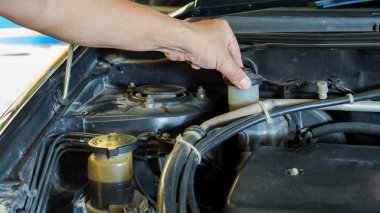 Sürücü, kullanmadan veya maçanik servisten önce aracı kontrol etme