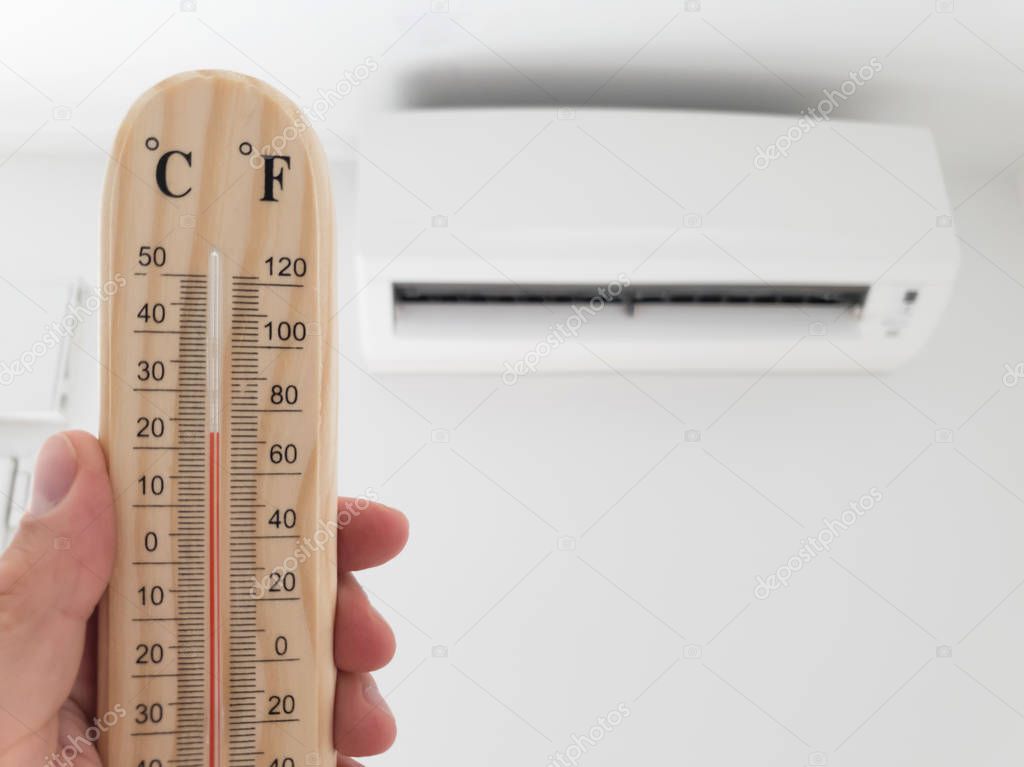 Thermometer and temperature measuring with modern air condition 