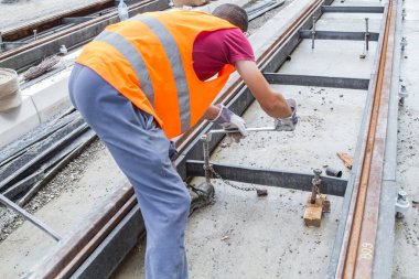 İnşaat işçisi için ağır bir iş..