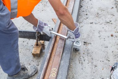 İnşaat işçisi için ağır bir iş..