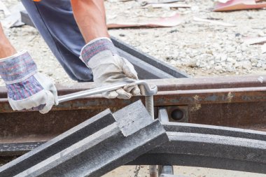 İnşaat işçisi için ağır bir iş..