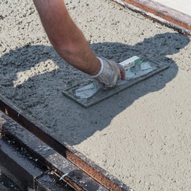 İnşaat işçisi için ağır bir iş..