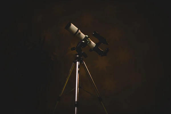 Evreni Gözlemlemek Için Teleskop Astronomi Astroloji — Stok fotoğraf