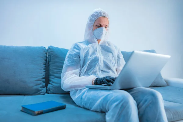 Zelfisolatie Thuiswerken Preventie Hysterie Angst Voor Virussen Ziekten — Stockfoto