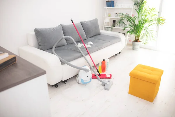 Home Apartment Room Sterilization Decontamination Cleaning Vacuuming Vacuum Cleaner Chemicals — Stock Photo, Image