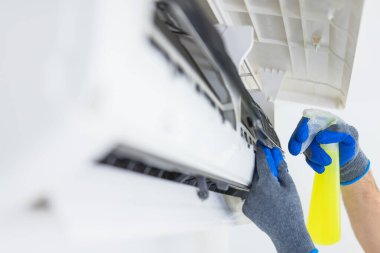 Klima servisi ve bakım, klima ünitesinin tamiri ve tehlikeli patojenlerin filtrelerinin temizlenmesi / dezenfekte edilmesi.