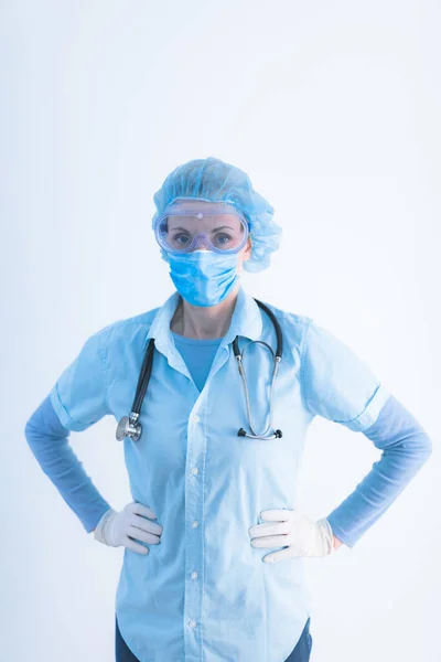 Médico Enfermero Cirujano Psicólogo Que Trabaja Con Máscara Protectora Gafas —  Fotos de Stock