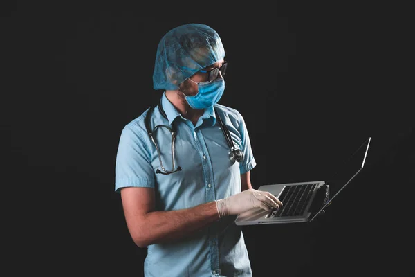 Medical doctor / psychologist working online from home / office and helping people in the days of panic, pandemic.