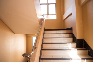 Yatakhanenin ve gün ışığının.