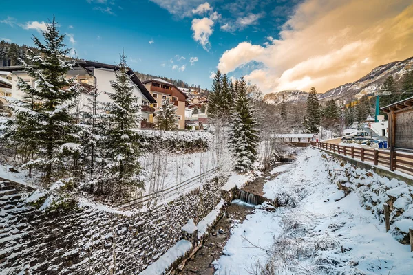 Río Nevado Montaña Italia — Foto de Stock