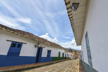 Barichara Köyü sömürge sokakta ilan Ulusal Miras, Kolombiya.