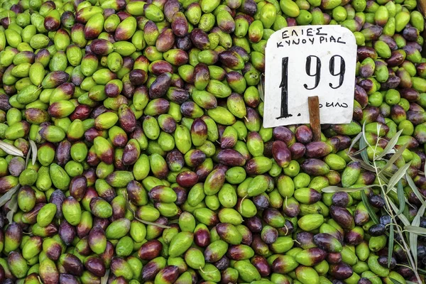 Conteneurs Avec Olives Vertes Grecques Sur Marché Athènes Grèce — Photo