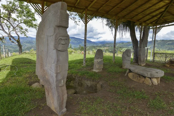 Antika Förkolumbianska Statyer San Agustin Colombia Arkeologiska Parken Höjd 1800 — Stockfoto