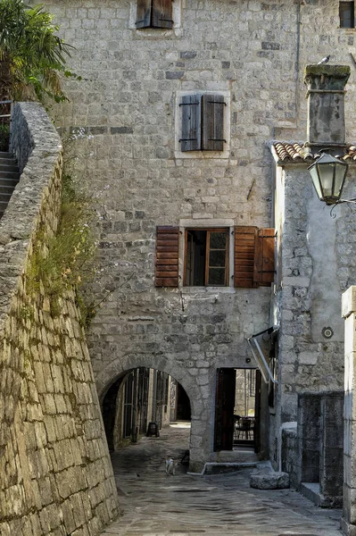 Karadağ Eski Kotor Kentine Güney Kapısı — Stok fotoğraf