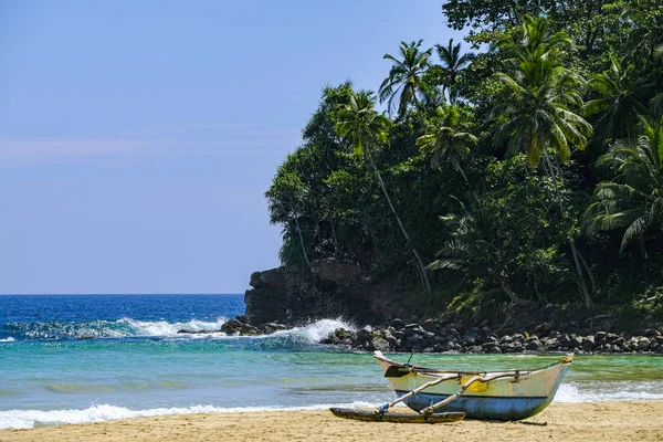 Pláž Talalla Srí Lance — Stock fotografie
