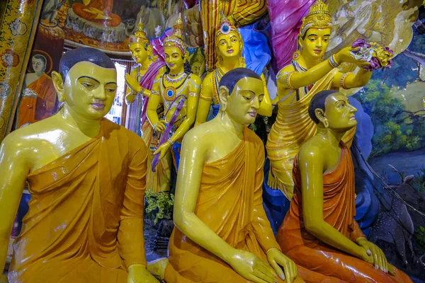 Colombo Sri Lanka Febbraio 2020 Statue Nel Tempio Gangaramaya Febbraio — Foto Stock